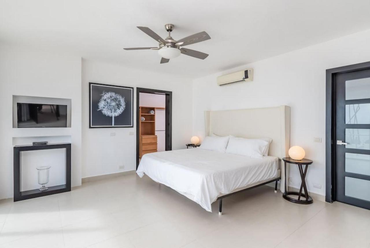 Villa Pandora Beach Front Villa With Chef Game Room Pool Punta Cana Buitenkant foto